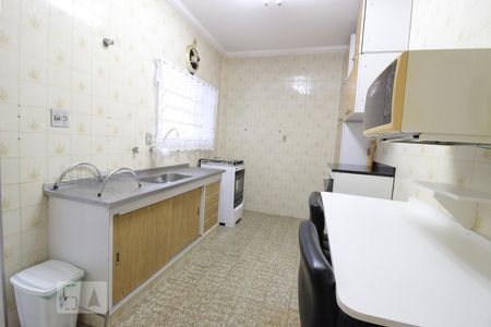 Cozinha de apartamento para alugar com 2 quartos, 86m² em Santana, São Paulo