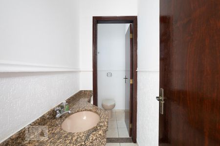 Lavabo de casa à venda com 3 quartos, 198m² em Jardim Piqueroby, São Paulo