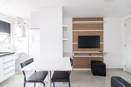 Sala de apartamento para alugar com 1 quarto, 25m² em Mercês, Curitiba