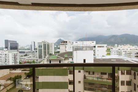 Vista Quarto 1 (Primeiro Andar) de apartamento à venda com 4 quartos, 140m² em Jacarepaguá, Rio de Janeiro