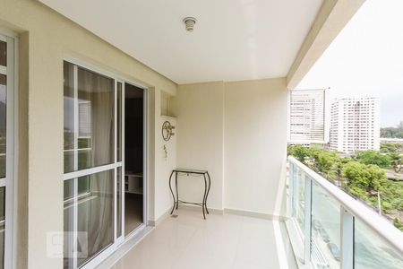 Varanda Sala de apartamento à venda com 2 quartos, 72m² em Jacarepaguá, Rio de Janeiro