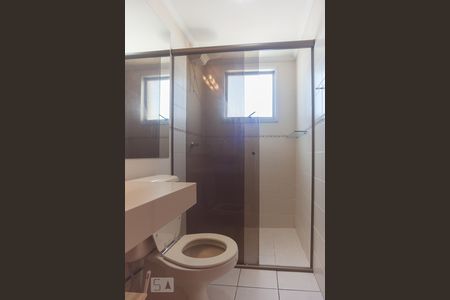 Banheiro de apartamento para alugar com 2 quartos, 60m² em São Bernardo, Campinas