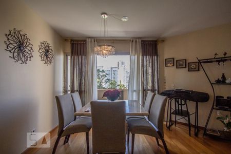 Apartamento para alugar com 80m², 2 quartos e 2 vagasSala