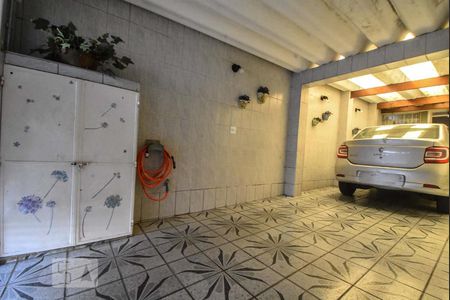 Garagem de casa à venda com 3 quartos, 250m² em Vila São Francisco (zona Sul), São Paulo