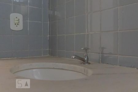 Banheiro  de apartamento à venda com 2 quartos, 80m² em Liberdade, São Paulo