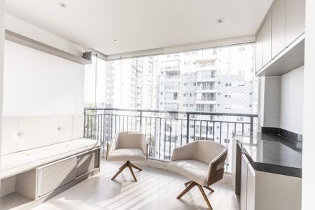 Varanda Sala de apartamento à venda com 2 quartos, 60m² em Vila Anastácio, São Paulo