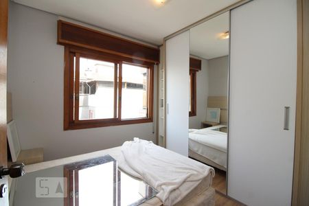 Dormitorio 1 de apartamento à venda com 2 quartos, 92m² em Mont Serrat, Porto Alegre
