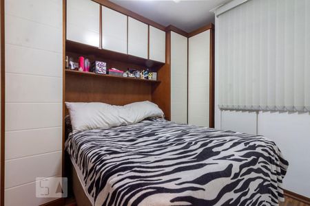 Quarto 1 de apartamento para alugar com 2 quartos, 52m² em Jardim Dona Sinhá, São Paulo