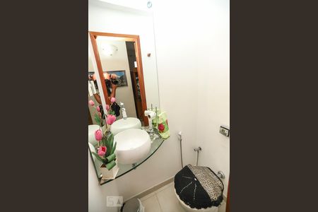 Lavabo de apartamento para alugar com 3 quartos, 80m² em Engenho Novo, Rio de Janeiro