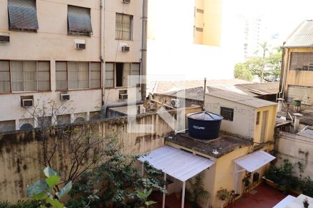 Vista da Sala de apartamento à venda com 2 quartos, 90m² em Centro, Campinas