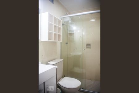Banheiro de kitnet/studio à venda com 1 quarto, 34m² em Santa Cecília, São Paulo
