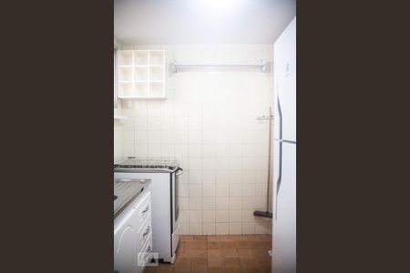Cozinha de kitnet/studio à venda com 1 quarto, 34m² em Santa Cecília, São Paulo
