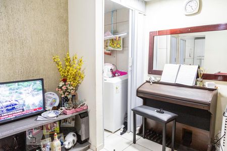 Sala de apartamento à venda com 2 quartos, 44m² em Conjunto Habitacional Teotonio Vilela, São Paulo