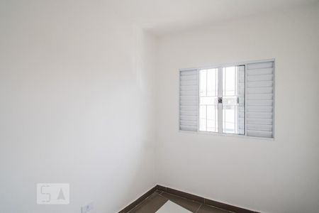 Quarto 1 de apartamento para alugar com 2 quartos, 38m² em São João Clímaco, São Paulo