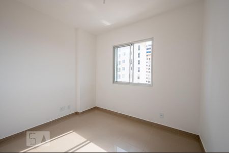 Quarto 1 de apartamento para alugar com 2 quartos, 48m² em Samambaia Sul (samambaia), Brasília