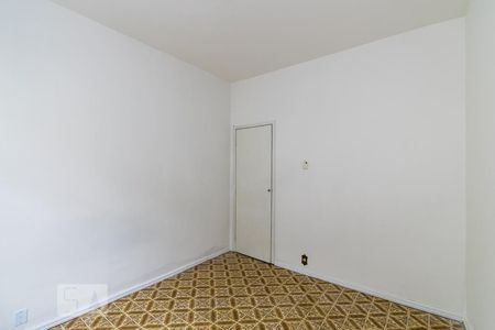 Quarto de casa para alugar com 1 quarto, 65m² em Penha Circular, Rio de Janeiro