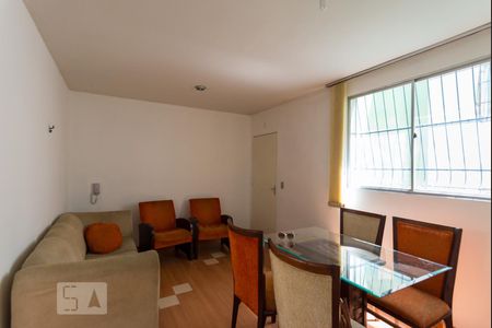 Sala de apartamento à venda com 2 quartos, 48m² em São Francisco, Belo Horizonte