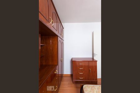 Quarto 2 de apartamento à venda com 2 quartos, 48m² em São Francisco, Belo Horizonte