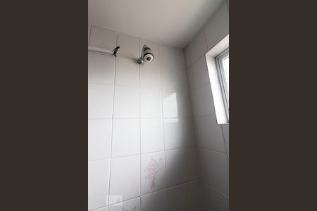 Banheiro de apartamento para alugar com 1 quarto, 40m² em Centro, Curitiba