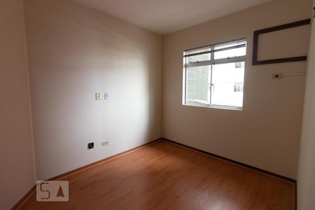 Quarto de apartamento para alugar com 1 quarto, 40m² em Centro, Curitiba