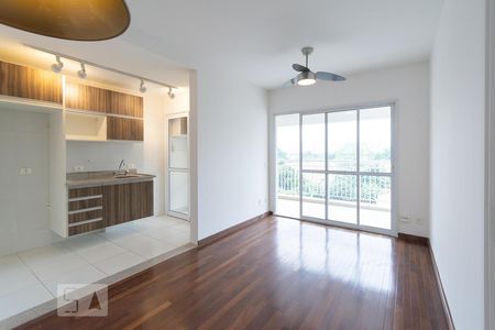 Sala de apartamento para alugar com 1 quarto, 50m² em Vila Cordeiro, São Paulo