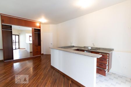 Cozinha de kitnet/studio à venda com 1 quarto, 57m² em Vila Suzana, São Paulo