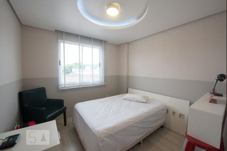 Quarto de apartamento para alugar com 2 quartos, 157m² em Kobrasol, São José