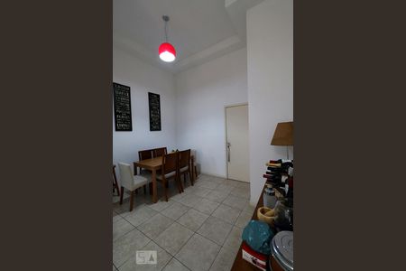 Sala de apartamento à venda com 2 quartos, 68m² em Recreio dos Bandeirantes, Rio de Janeiro