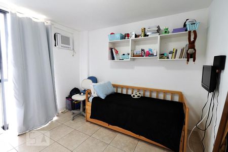 Quarto de apartamento à venda com 2 quartos, 68m² em Recreio dos Bandeirantes, Rio de Janeiro