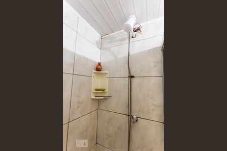 Banheiro de apartamento para alugar com 1 quarto, 50m² em Partenon, Porto Alegre