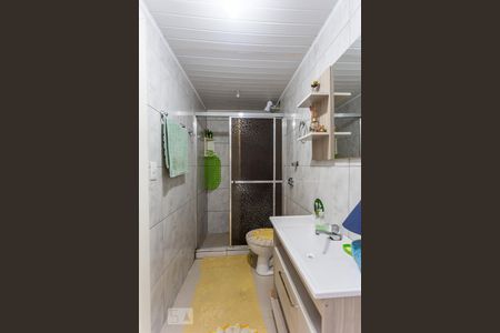 Banheiro de apartamento para alugar com 1 quarto, 50m² em Partenon, Porto Alegre