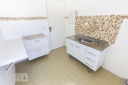 Cozinha de apartamento para alugar com 2 quartos, 65m² em Perdizes, São Paulo