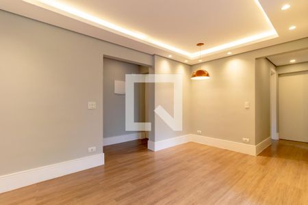 Sala de apartamento à venda com 3 quartos, 72m² em Vila Olímpia, São Paulo