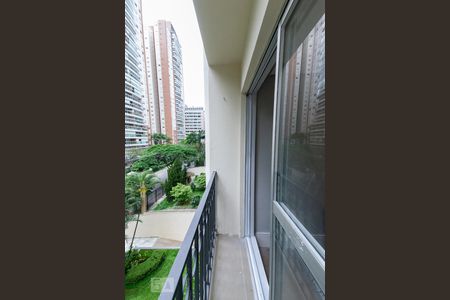Varanda de apartamento à venda com 3 quartos, 72m² em Vila Olímpia, São Paulo