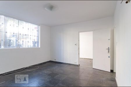 Sala de casa à venda com 3 quartos, 150m² em Vila Paulista, São Paulo