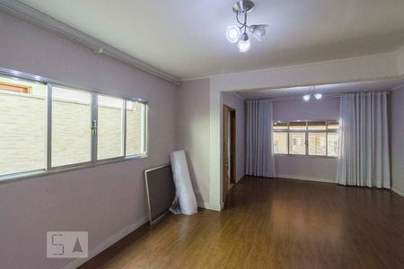 Sala de casa para alugar com 3 quartos, 220m² em Quitaúna, Osasco