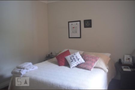 Quarto de apartamento à venda com 3 quartos, 130m² em Real Parque, São Paulo