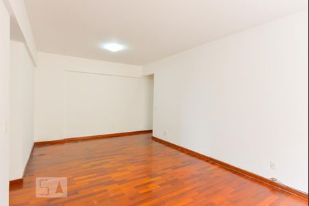 Sala de apartamento à venda com 2 quartos, 88m² em Vila Madalena, São Paulo