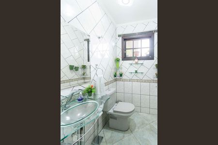 Lavabo de casa para alugar com 3 quartos, 250m² em Jardim das Flores, Osasco