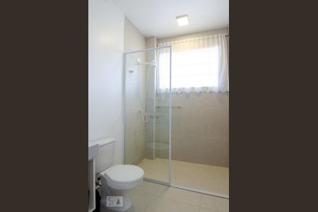 Banheiro de apartamento à venda com 3 quartos, 100m² em Centro, Campinas