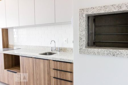 Cozinha de apartamento para alugar com 1 quarto, 36m² em São João, Porto Alegre