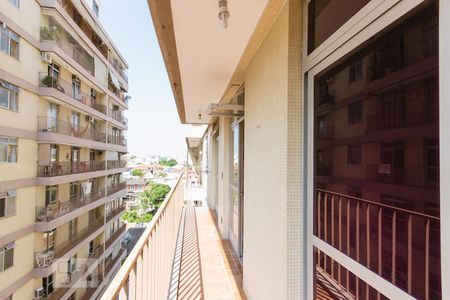 Varanda Sala, Quarto 1 e Quarto 3 de apartamento para alugar com 3 quartos, 74m² em Pechincha, Rio de Janeiro