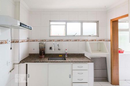 Cozinha de apartamento para alugar com 2 quartos, 58m² em I.a.p.i., Osasco