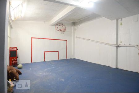 Quadra de Esporte de kitnet/studio à venda com 1 quarto, 31m² em Centro Histórico, Porto Alegre