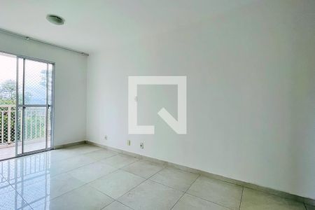 Sala de apartamento para alugar com 3 quartos, 64m² em Macedo, Guarulhos