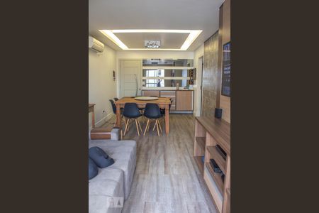 sala de apartamento para alugar com 3 quartos, 75m² em Vila Nivi, São Paulo