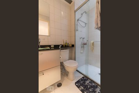 Banheiro de apartamento à venda com 2 quartos, 50m² em Ipiranga, São Paulo