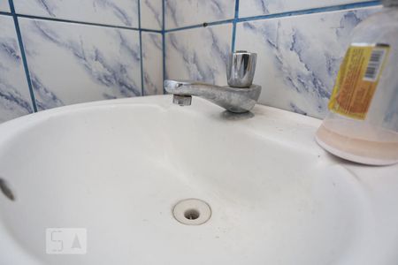 Lavabo de casa à venda com 4 quartos, 174m² em Km 18, Osasco