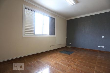 Suíte de casa à venda com 4 quartos, 174m² em Km 18, Osasco