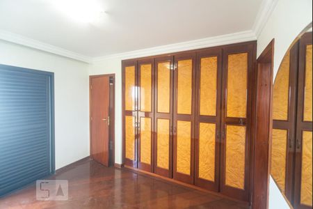 Suíte de apartamento à venda com 3 quartos, 110m² em Vila Diva (zona Leste), São Paulo